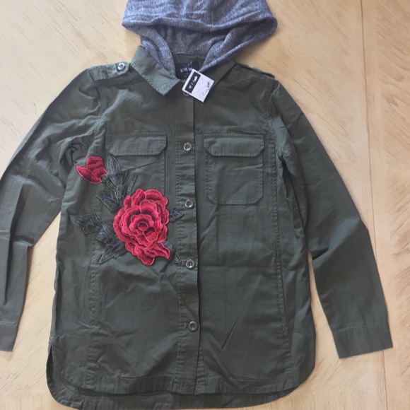 NWT Trendy Green Rose Patch Hooded Utility Jacket - Picture 2 of 6